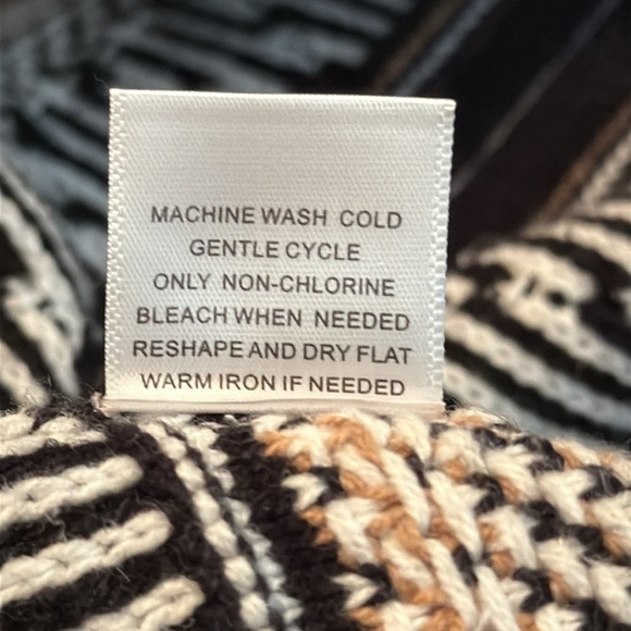 Old Navy Banana Republic Diamond Print Jacquard Cardi-Coat Size M - Picture 10 of 10